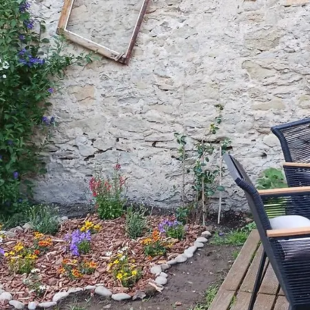 Le 9 De Cour, Chaco Panzió Carcassone