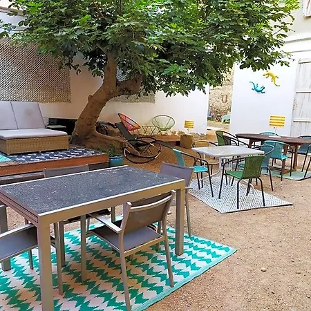 Le 9 De Cour, Chaco Bed & Breakfast