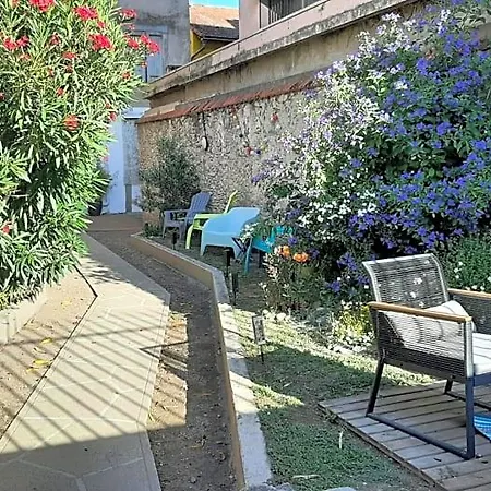Le 9 De Cour, Chaco Bed & Breakfast