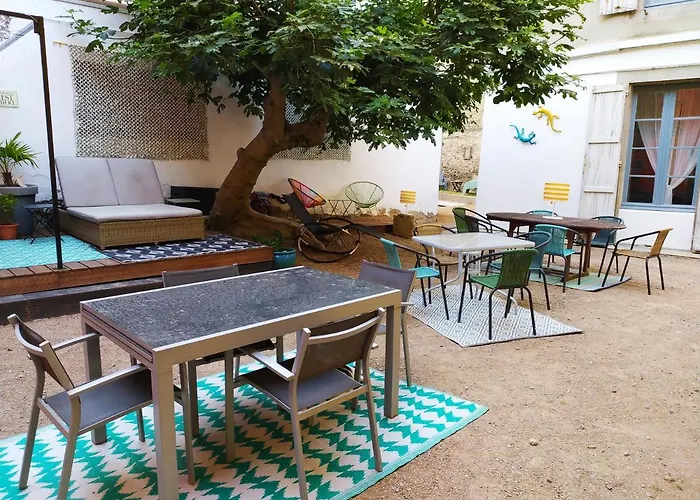 Le 9 De Cour, Chaco Carcassonne